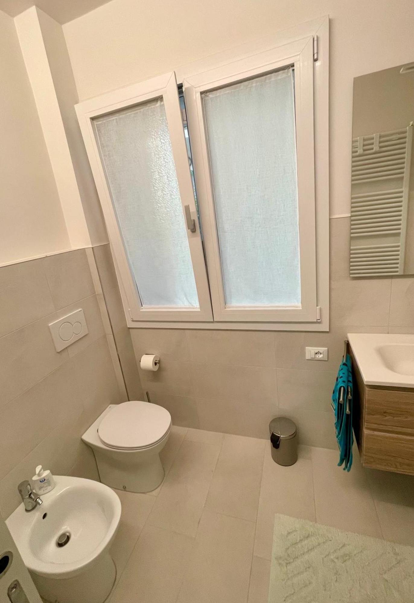 Anita'S House-Abitazione A Pochi Passi Dal Centro Lägenhet Pesaro Exteriör bild